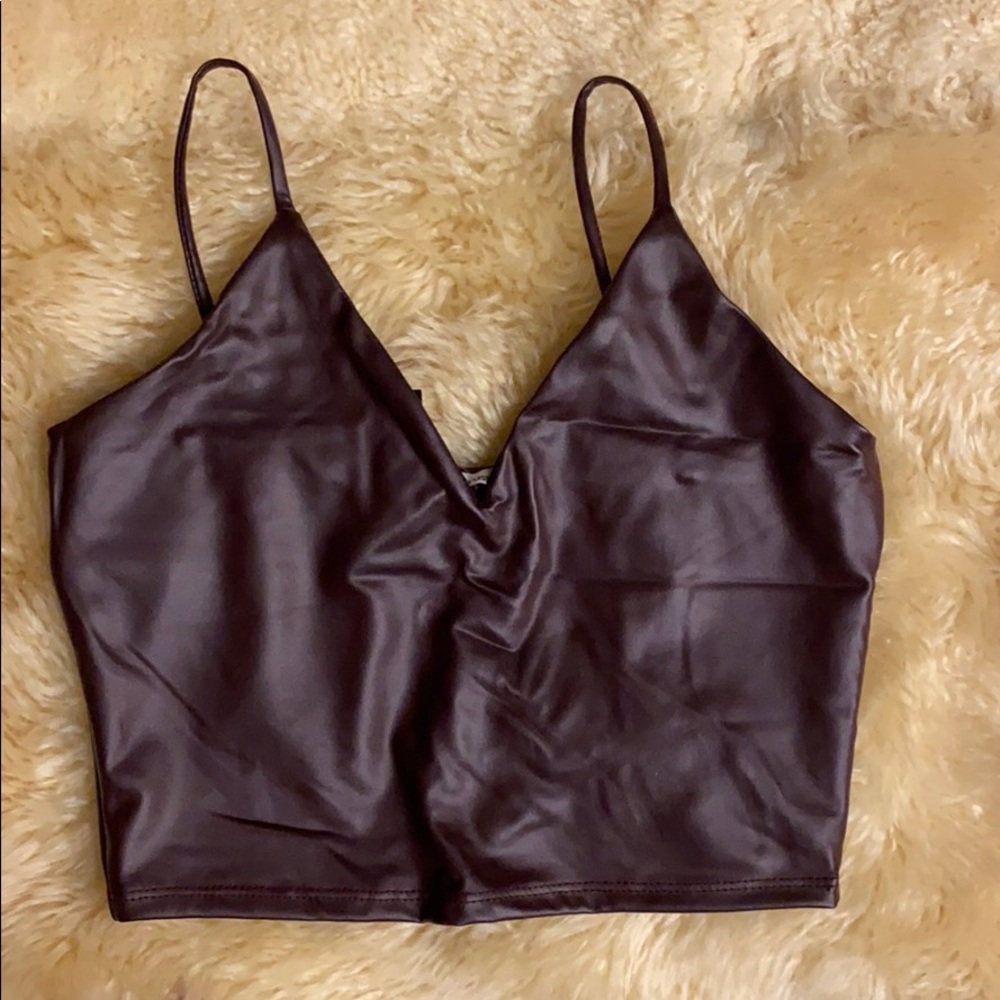 String crop top